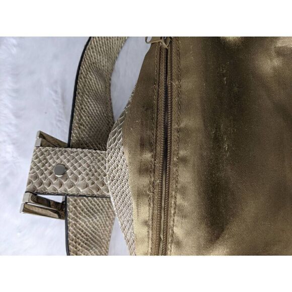 Guess vintage Y2K Beige Monogram Shoulder Purse Fabric Bag W Snake‎ Skin Inserts - Picture 8 of 14